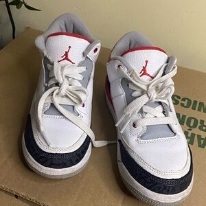 Nike Air Jordan 3 Retro Red Cement White Shoes Sneakers Boys 1.5 Y